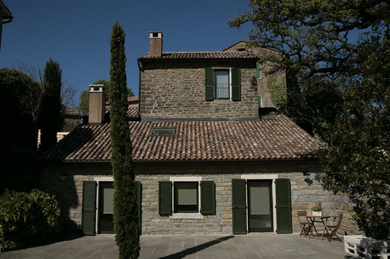 Apartamento L'abbraccio della quercia Momjan Exterior foto